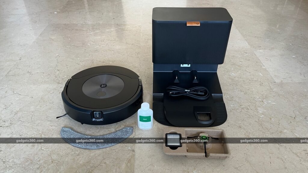 irobot_roomba_combo_j7plus_review_set_1687517616906.jpg