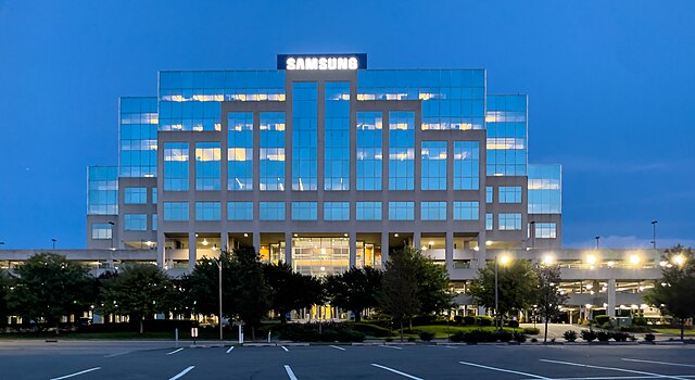 samsung-nj.jpg