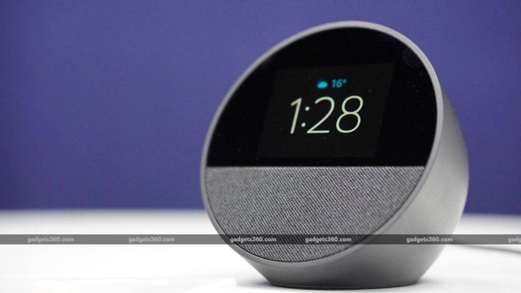 amazon-echo-spot-review2_1736273829762.jpg