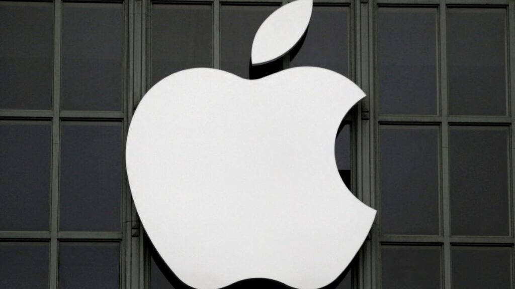 apple_logo_reuters_1_1678883286639.jpg