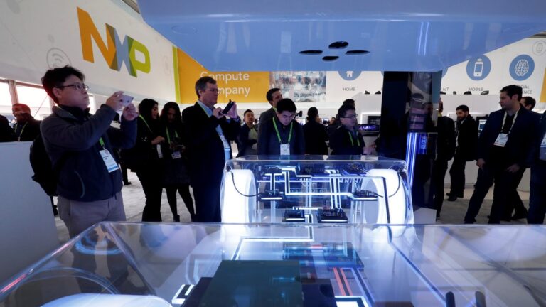 nxp_reuters_full_1559215910121.JPG