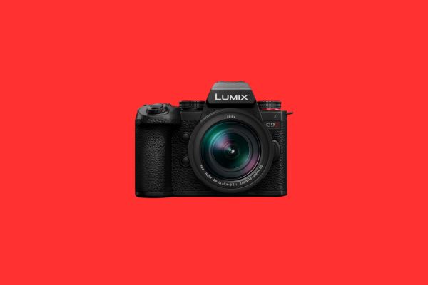 Panasonic-LUMIX-G9II-Micro-Four-Thirds-Camera-25.2MP.jpg