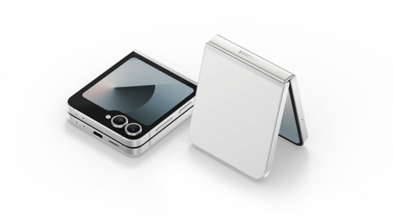 galaxy_z_flip_6_white_samsung_1739942956252.jpg