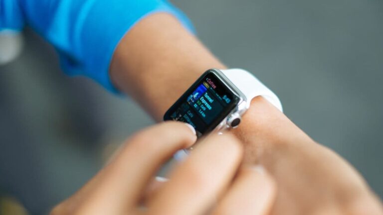 smartwatch_1716539304771.jpg