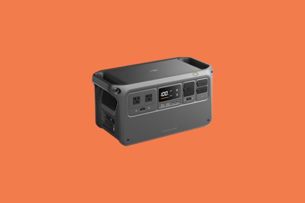 DJI-Power-1000-Portable-Power-Station-1024Wh.jpg