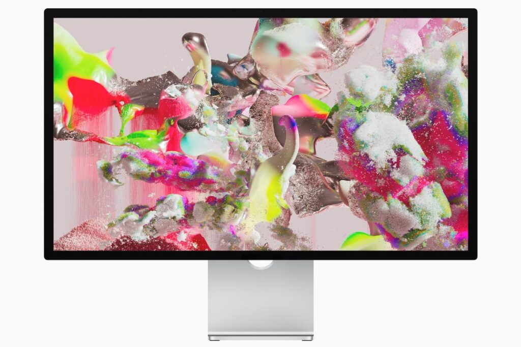 apple_studio_display_image_1646767587937.jpg