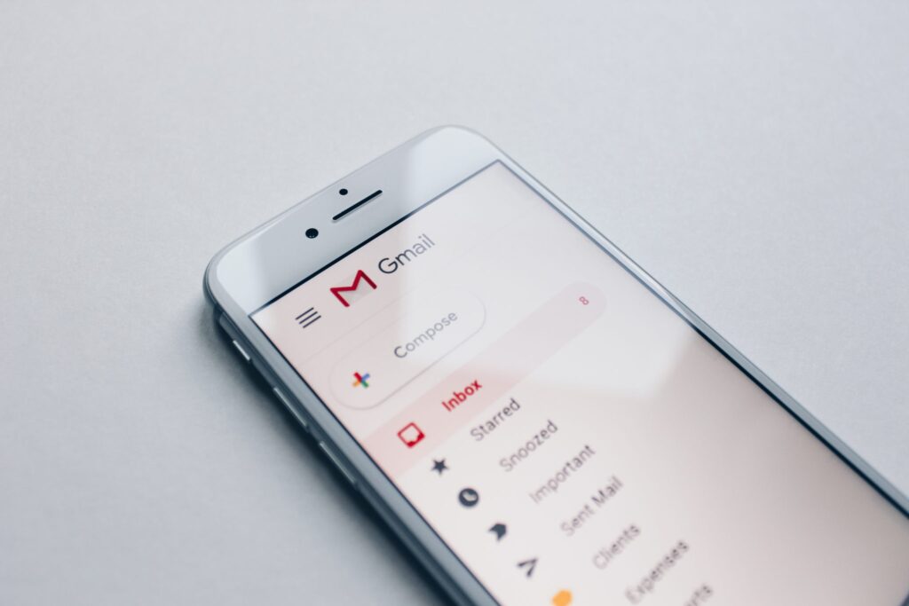gmail-1-2048x1365-1.jpg