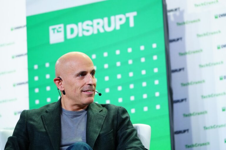 tc-disrupt-2022-marc-lore-5.jpg