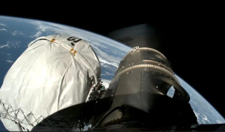 atmos-space-cargo-first-re-rentr-2.jpg