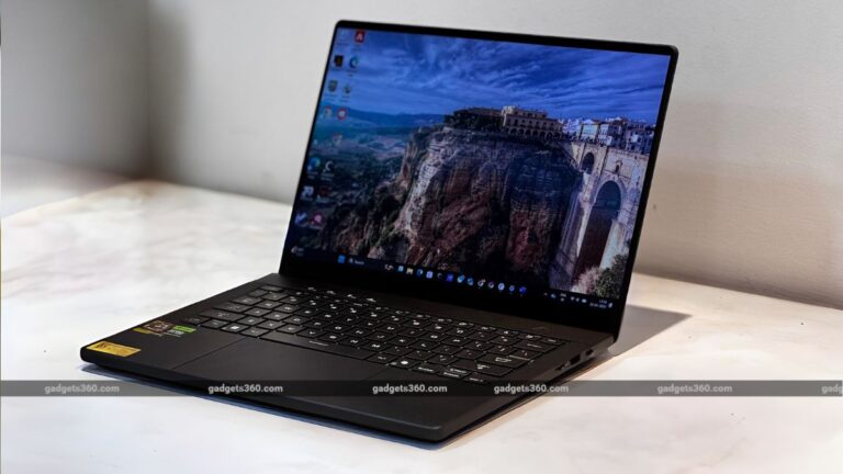 ROG_Zephyrus_G14_2_1747912325390.jpg