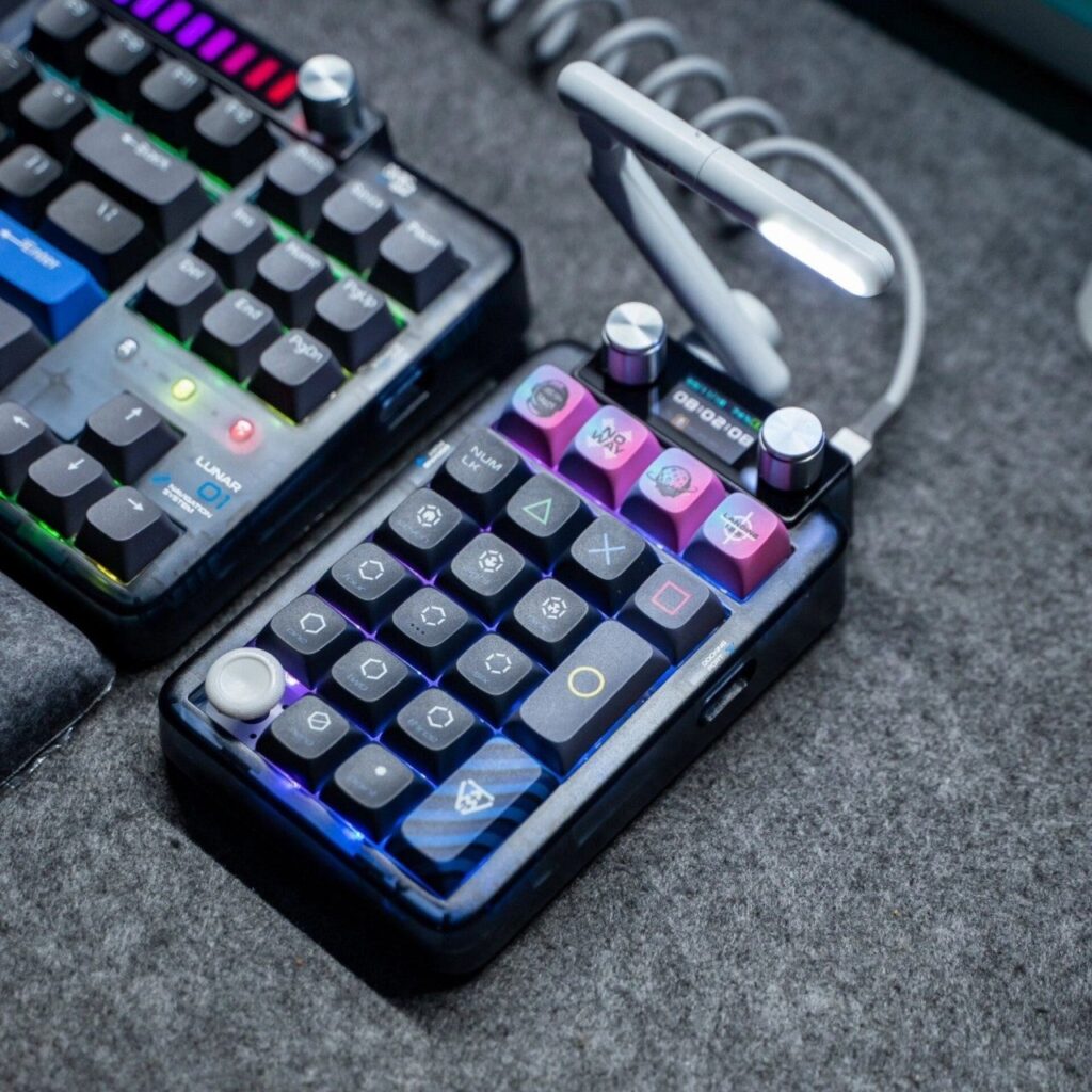 keysme-lunar-02-numpad-keyboard-1.jpg